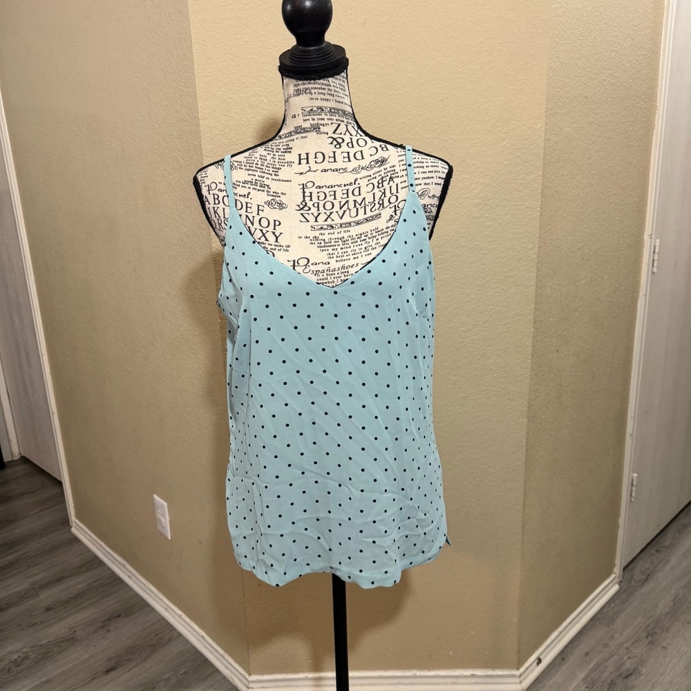 White House Black Market Blue Floral Camisole - Picture 5 of 12